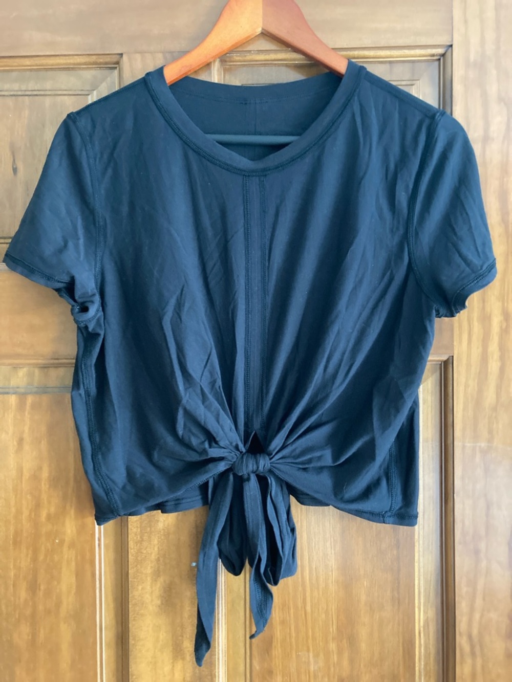 lululemon athletica Black Tie-Front Crop Tee